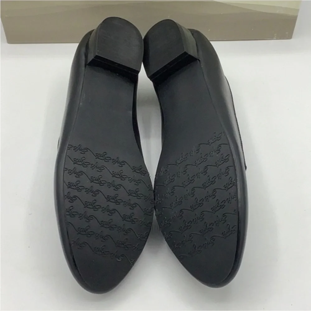 Hush Puppies new box